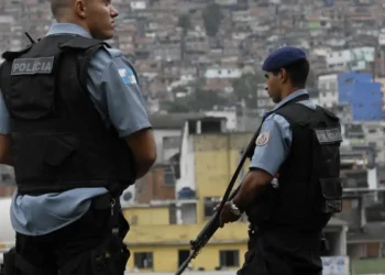 Governo edita decreto para disciplinar uso da força em ações policiais