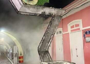 vandalismo-natal-manaus