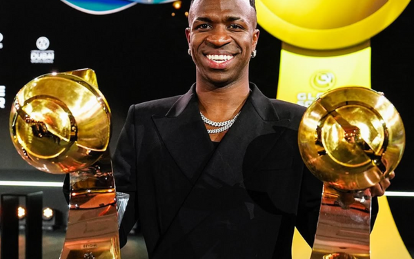 Vini Jr é eleito o melhor jogador do mundo pela Globe Soccer Awards
