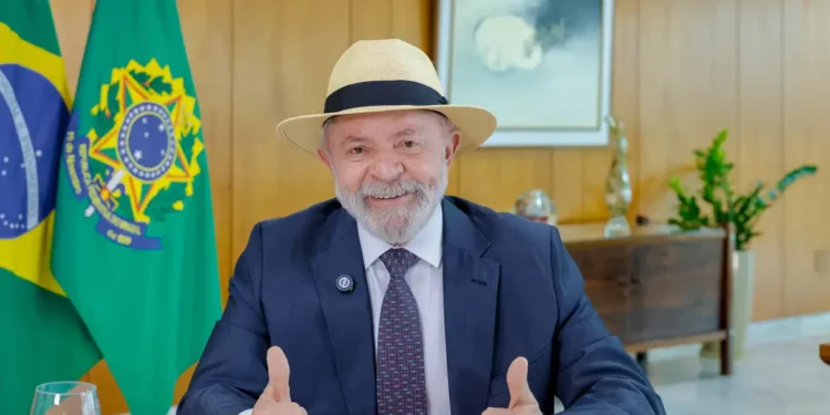 Lula destaca apoio da Caixa à implementação de políticas públicas