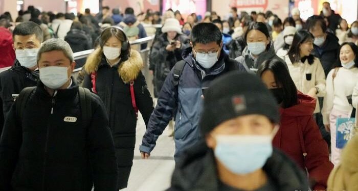 Brasil monitora surto de vírus respiratório na China