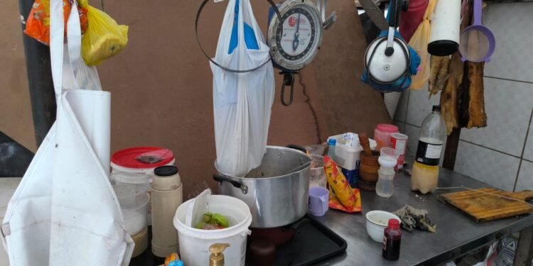 Adaf apreende 400 quilos de carne oriunda de abate ilegal vendida em açougue clandestino