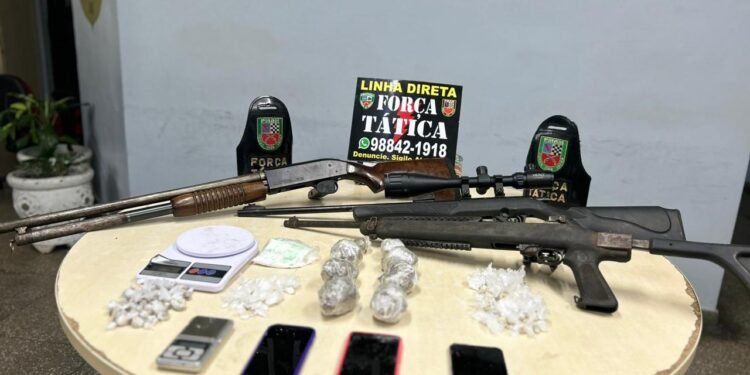 PMAM prende sexteto e apreende três armas longas e drogas durante patrulhamento na zona Leste de Manaus