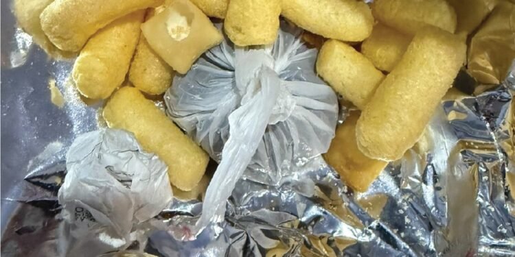 Mulher é presa com drogas escondidas em alimentos em Barcelos