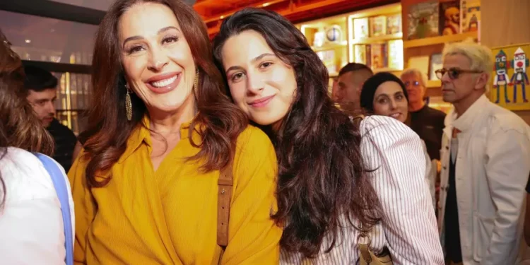 claudia-raia-e-sophia-raia