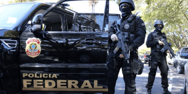 Governo anuncia concurso com 2 mil vagas para a Polícia Federal