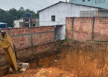 extracao-minerio-manaus