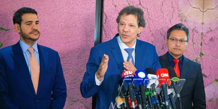 Governo publica MP que proíbe cobrança diferenciada por transações em Pix