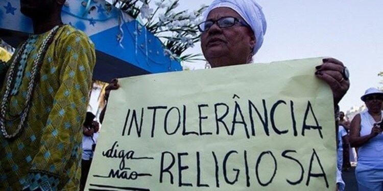 O Dia Nacional de Combate à Intolerância Religiosa é celebrado no Dia Mundial da Religião