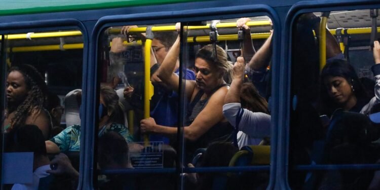Transporte público: sete capitais começam ano com passagens mais caras