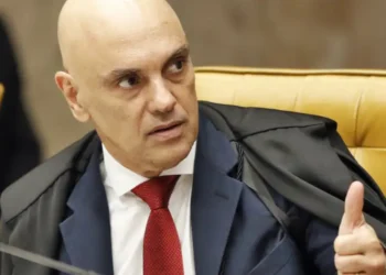 Moraes diz que plataformas continuarão no Brasil se respeitarem a lei