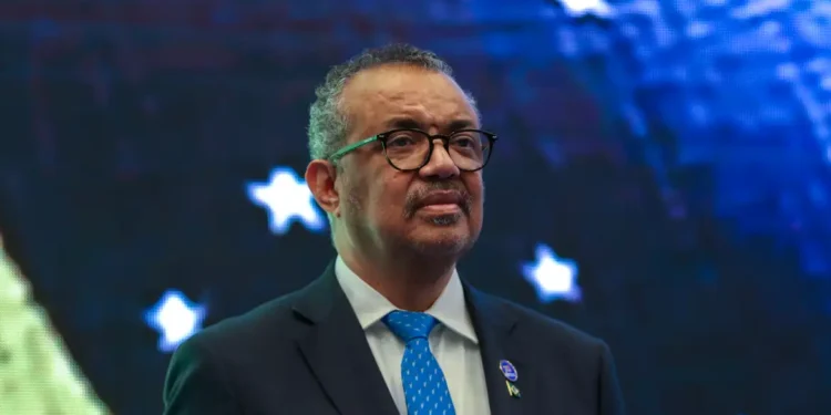 OMS vê com preocupação suspensão de recursos dos EUA para HIV