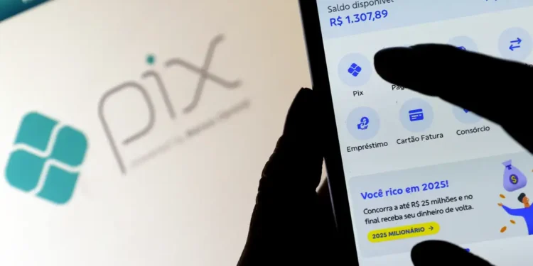 Transações por Pix voltam a aumentar na segunda metade de janeiro