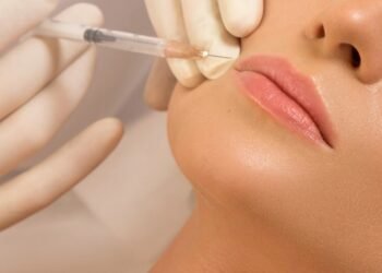 Especialistas afirmam que uso estético de PMMA é prejudicial à saúde (Foto: Reprodução/ internet)