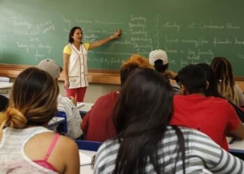 professor-piso-salarial-brasil