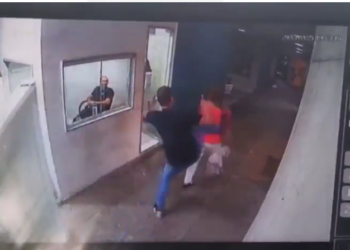 Motorista de app agride idosa por comer biscoito e sujar carro no Rio de Janeiro