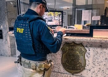 Homem é preso com ouro ilegal na BR-174, em Manaus