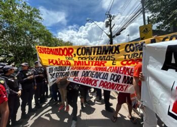 Manifestação dos aprovados