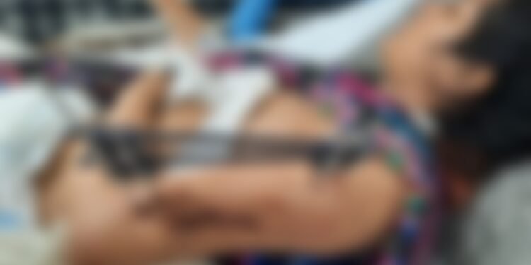 Jovem atropelada em Manaus passa por cirurgia e família cria vaquinha para custear despesas