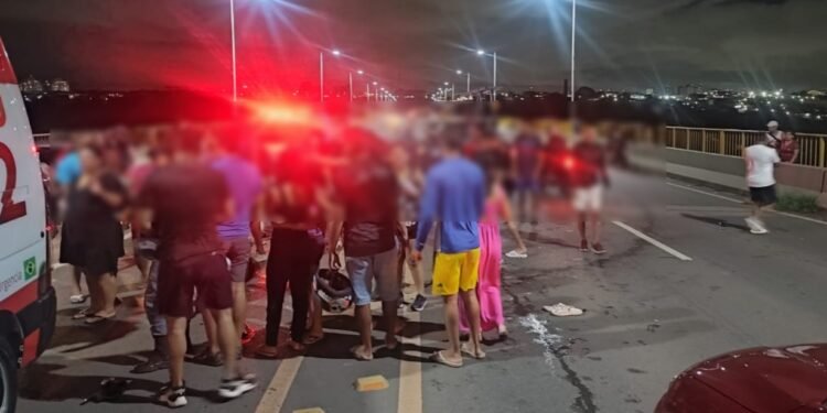 Adolescente morre após atropelamento na ponte sobre o Rio Negro (Foto: Reprodução/ internet)