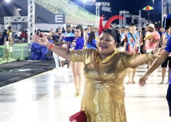 Márcia Siqueira homenageada