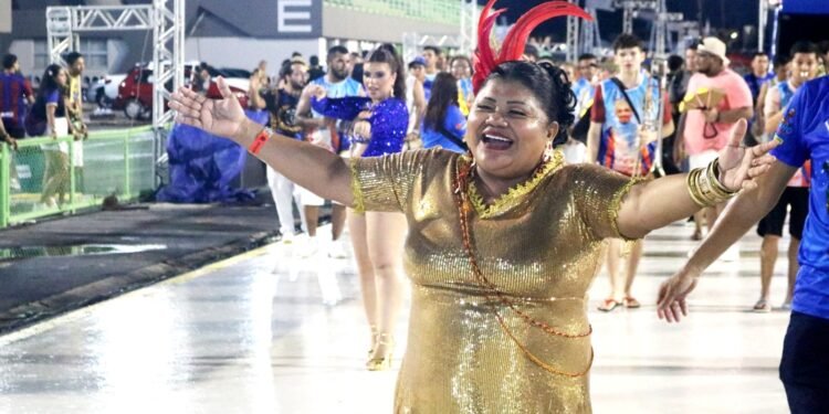 Márcia Siqueira homenageada