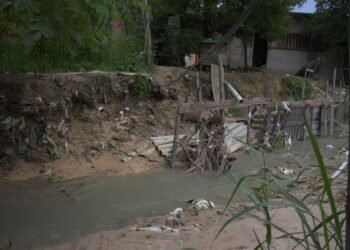 Fala Manaus: entre alagamentos e abandono, moradores do bairro Monte das Oliveiras clamam por soluções