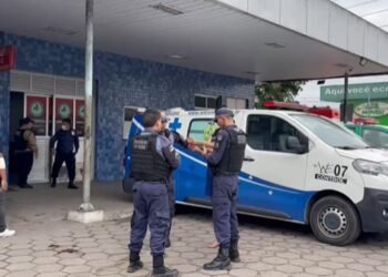 Criminoso morre após troca de tiros