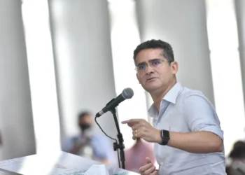 TCE-AM dá prazo para Semed explicar atraso no repasse do Fundeb a professores