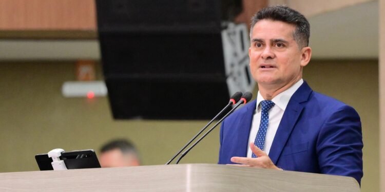 David Almeida - (Foto: Divulgação/ Semcom)