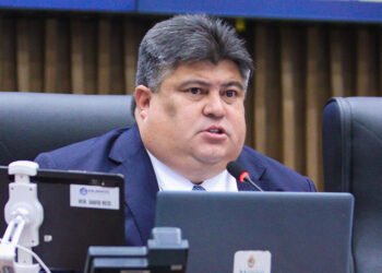 Vereador denuncia David Reis de evitar novo concurso na Câmara para manter comissionados