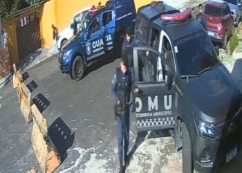 Morador denuncia intimidação da Prefeitura de Manaus após acionar justiça por reparo de rua