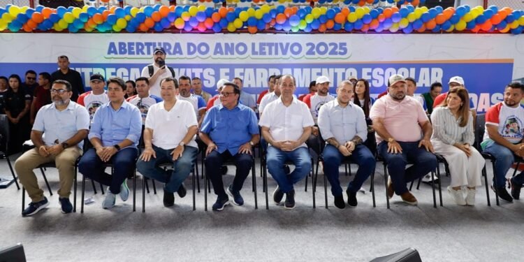 Prefeito de Coari anuncia apoio a Omar Aziz para o governo do Amazonas nas Eleições de 2026