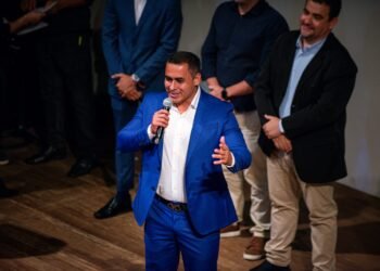 Presidente do Boi Caprichos, Rossy Amoedo, no lançamento do Festival de Parintins (Foto: João Dejacy/Rios de Notícias)