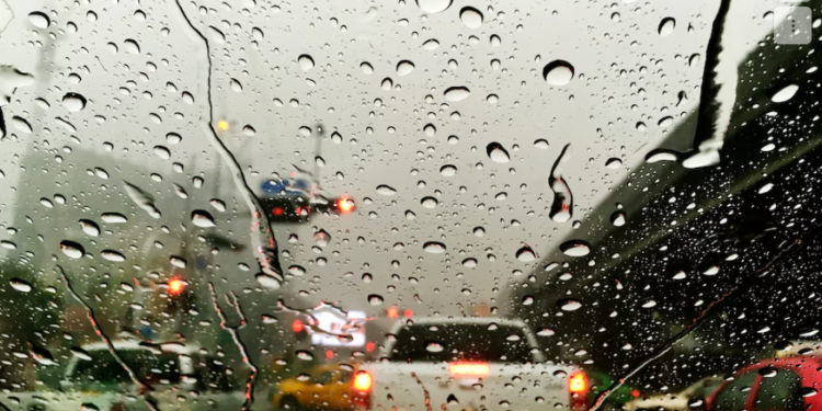 Região Metropolitana de Manaus deve ter chuva moderada, alerta Defesa Civil