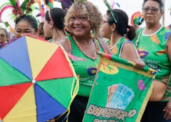 Sejusc_Desfile de idosos abriu noite do Grupo Especial_Fotos-Lincoln Ferreira (2)