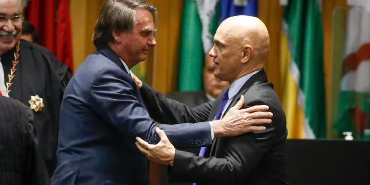 Pesquisa revela que 66% dos brasileiros acreditam na condenação de Bolsonaro por tentativa de golpe