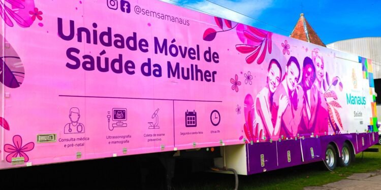 Unidade Móvel de Saúde da Mulher leva atendimento a detentas do Centro de Detenção Feminino