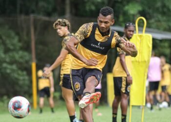 bryan-cabezas-amazonas