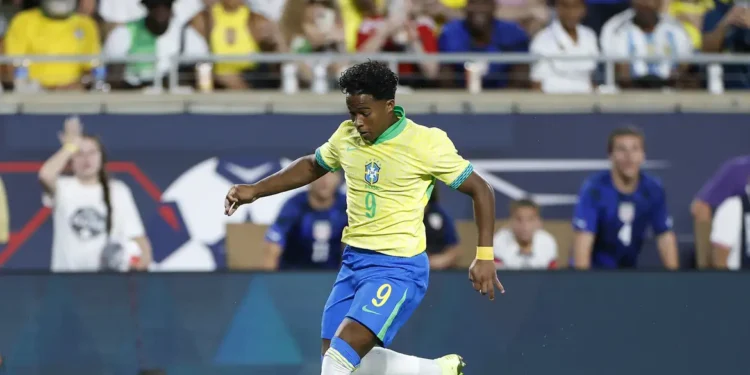 Endrick é convocado para Eliminatórias após corte de Neymar por lesão