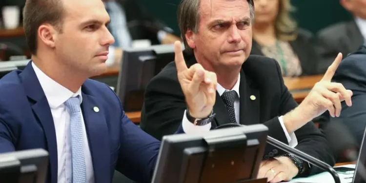 eduardo-bolsonaro-e-jair-bolsonaro