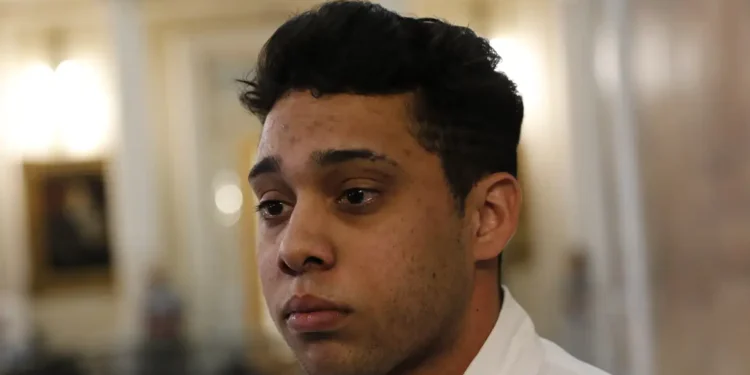 Por decisão da Justiça, ex-vereador Gabriel Monteiro deixa prisão