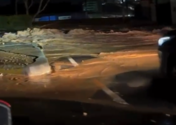 rompimento-tubulacao-manaus