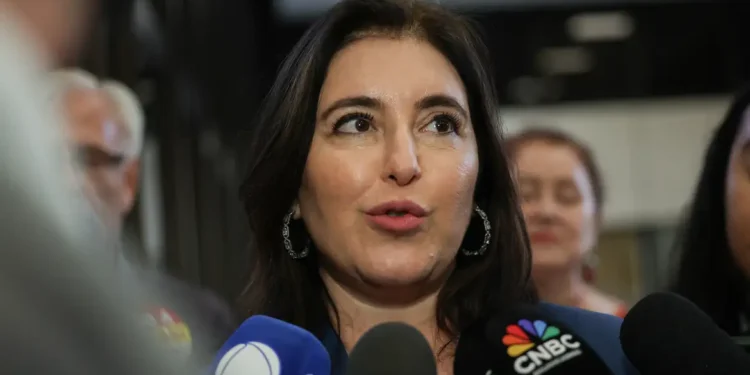 Queda no preço dos alimentos pode levar à redução dos juros, diz Tebet