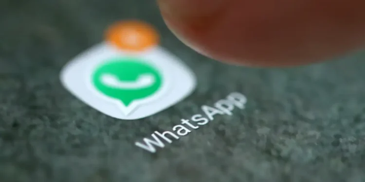Usuários relatam instabilidade no WhatsApp neste sábado, 12