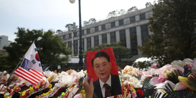 Após impeachment, Presidente da Coreia do Sul é destituído do cargo