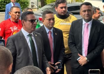 Protesto de cobradores mobiliza vereadores contra retirada da função em novos ônibus