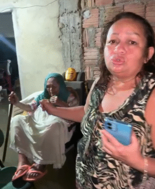 Moradora do bairro Compensa faz um apelo ao Prefeito de Manaus, David Almeida