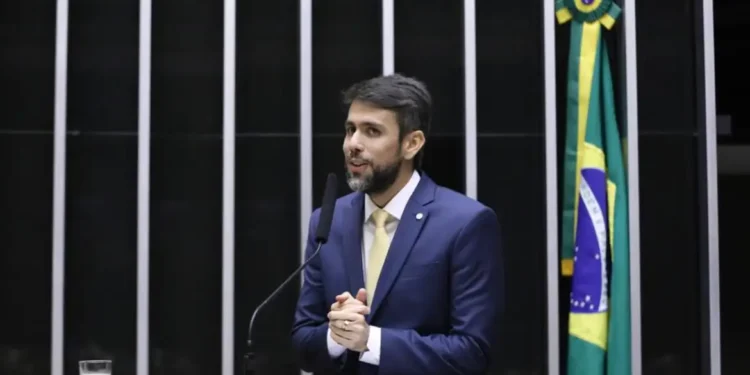 Anúncio foi feito após reunião entre Lula e deputado do União Brasil (Foto: Kayo Magalhães/Câmara dos Deputados)