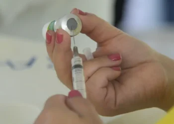 Meta é imunizar 90% dos chamados grupos prioritários (Foto: Tomaz Silva/Agência Brasil)